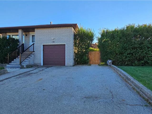 Apartment for rent in Burkholme, Hamilton