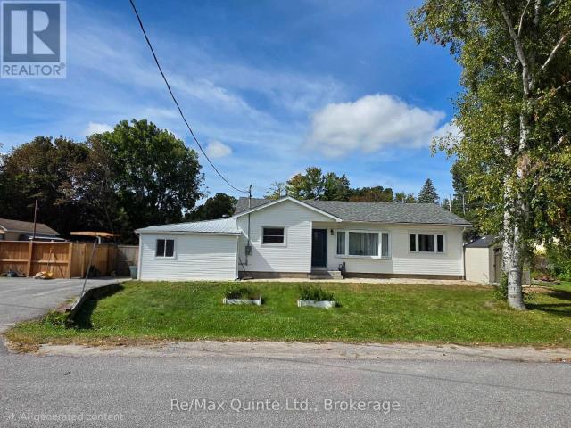 Apartment for rent in Prince Edward, Ontario