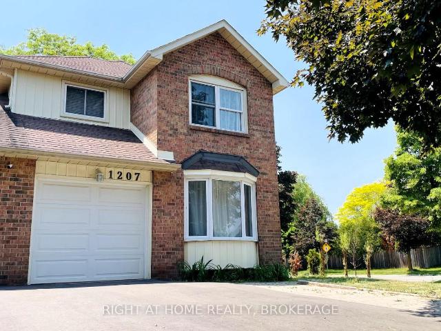 House for rent in Oakville, Golden Horseshoe