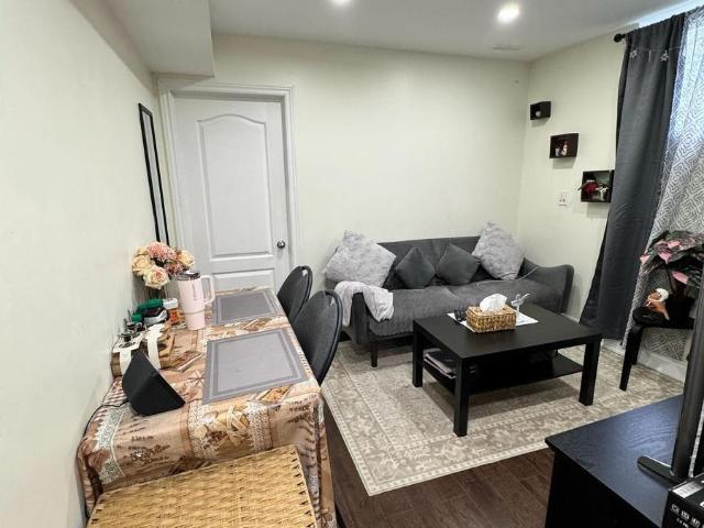 Apartment for rent in Brampton, Golden Horseshoe