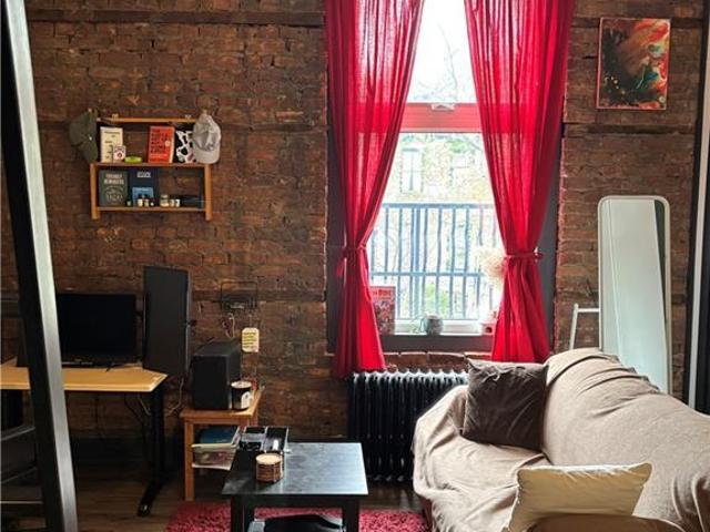 Apartment for rent in Ancaster, Ontario