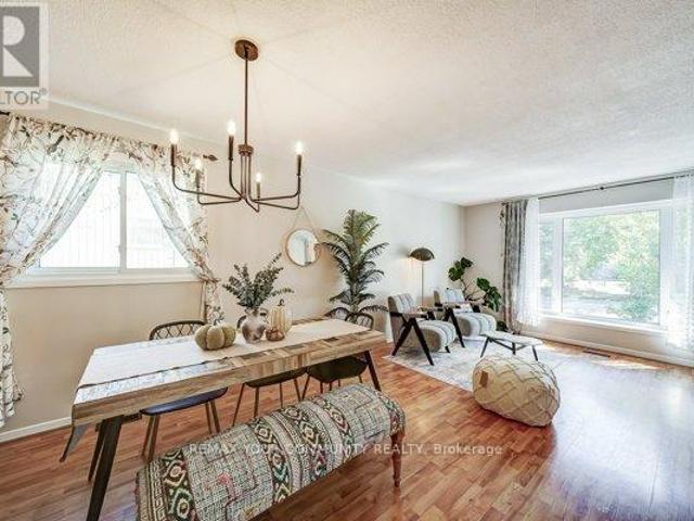 House for rent in Holland Landing, Golden Horseshoe