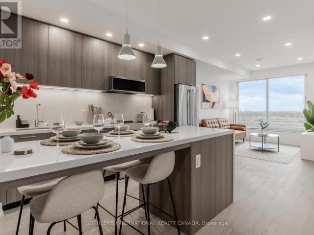 Apartment for rent in Eglinton—Lawrence, Toronto