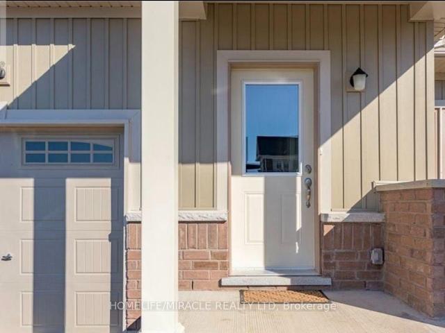 Apartment for rent in Mulhurst Bay, Ontario
