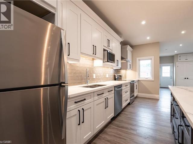 Apartment for rent in Ancaster, Ontario