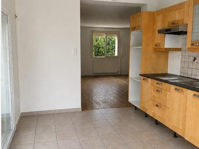 Appartement location à Cumelle, Saint-Cyr-sur-le-Rhône