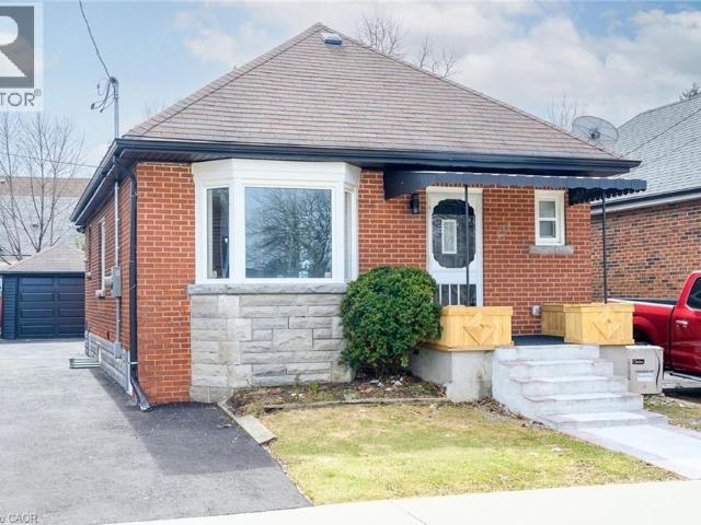 Apartment for rent in Ancaster, Ontario