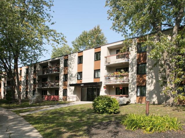 Apartment for rent in Saint-lambert, Quebec