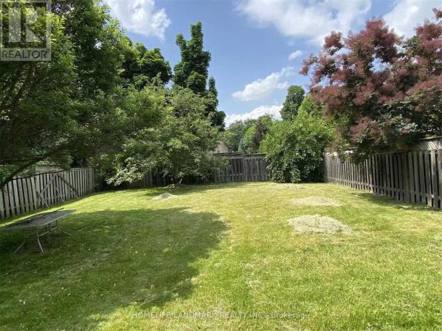 House for rent in Oakville, Ontario