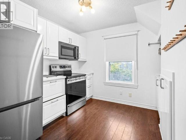 Apartment for rent in Ancaster, Ontario