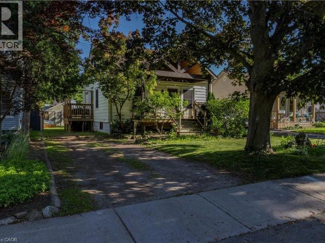 Apartment for rent in Ancaster, Ontario