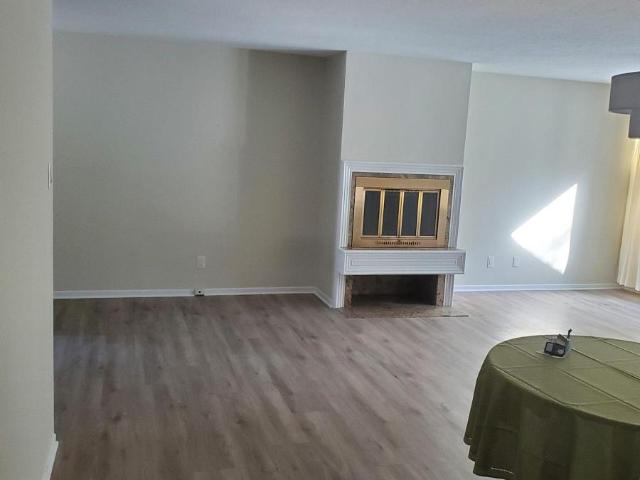Apartment for rent in Mulhurst Bay, Ontario