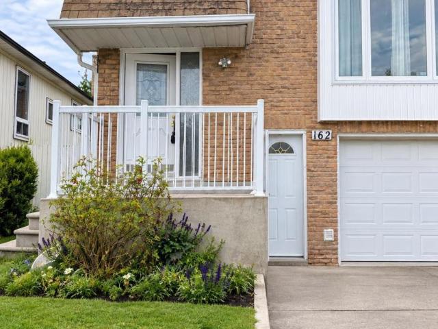 House for rent in Georgina, Ontario