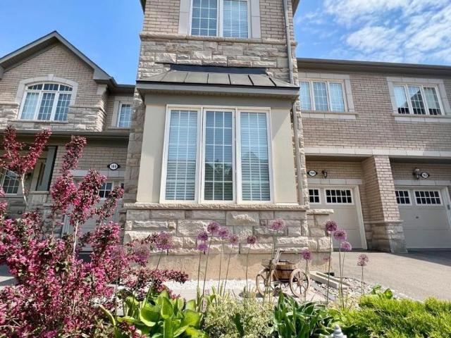 Apartment for rent in Oakville, Golden Horseshoe
