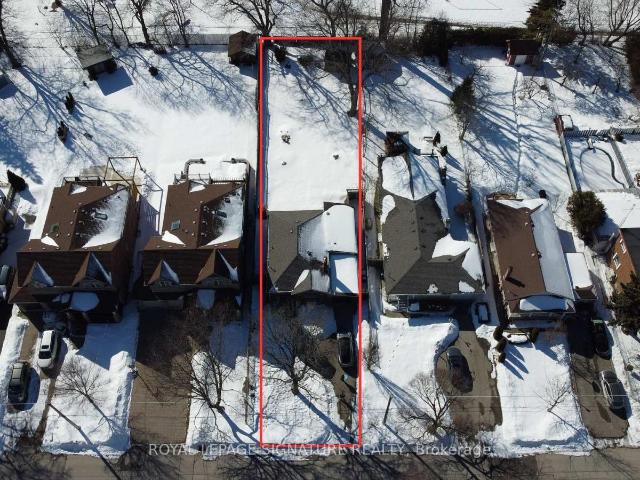 House for rent in Woburn, Ontario