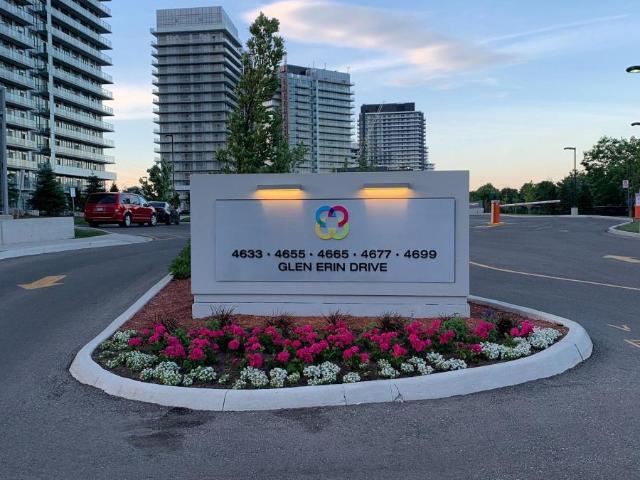 Apartment for rent in Central Erin Mills, Mississauga