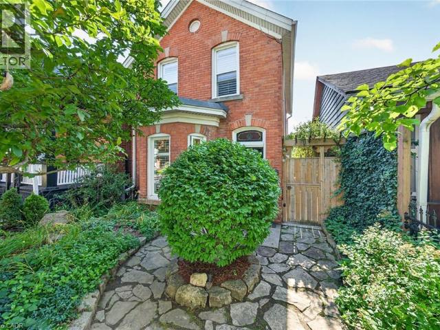 Apartment for rent in Ancaster, Ontario