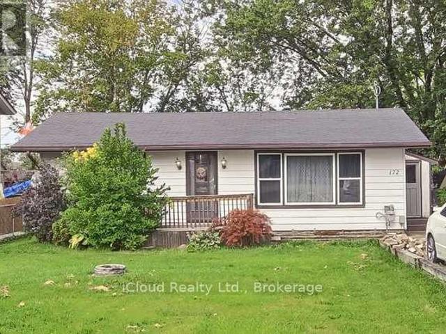 Apartment for rent in Keswick, Golden Horseshoe