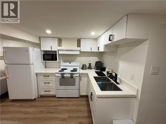 Apartment for rent in Ancaster, Ontario