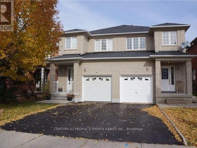 House for rent in Brampton, Golden Horseshoe