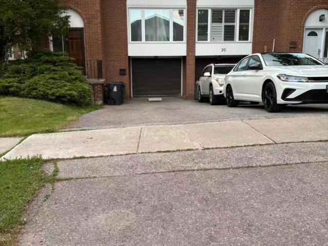 Apartment for rent in Woburn, Ontario