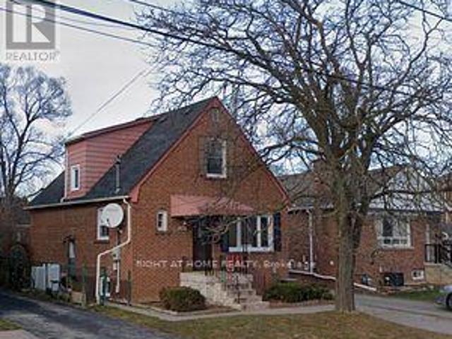 House for rent in Woburn, Ontario