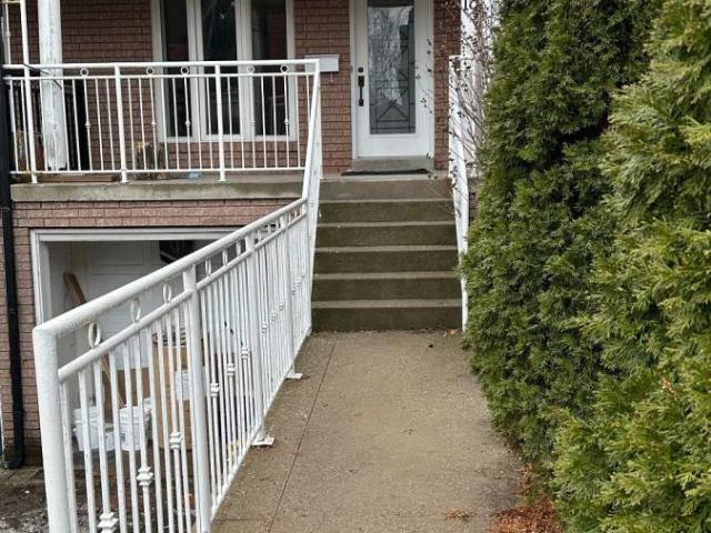 House for rent in Ontario