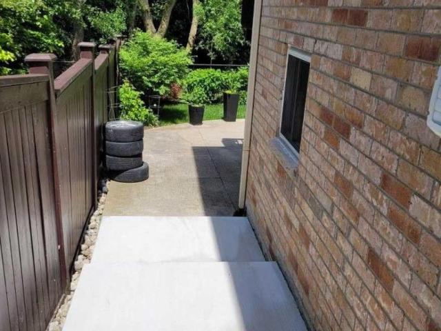 House for rent in Georgina, Ontario