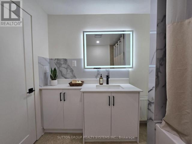 Apartment for rent in Etobicoke—Lakeshore, Toronto