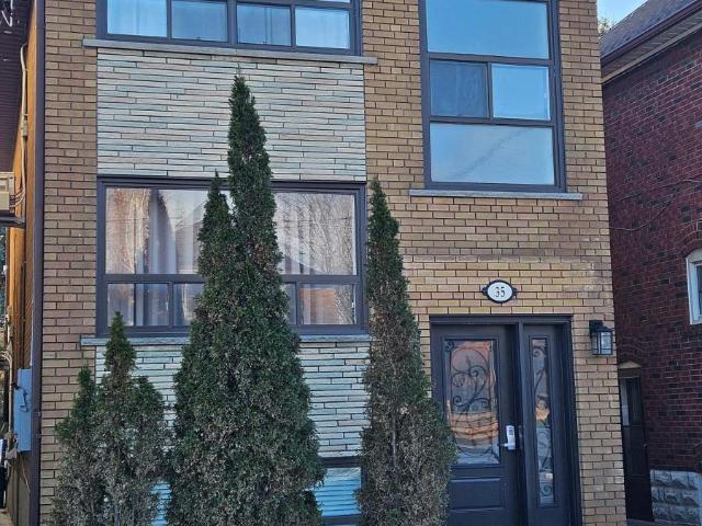 Apartment for rent in Woburn, Ontario