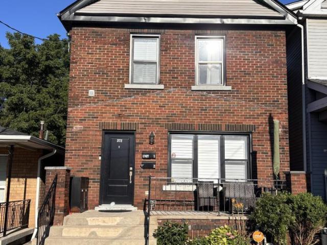 Apartment for rent in Ancaster, Ontario