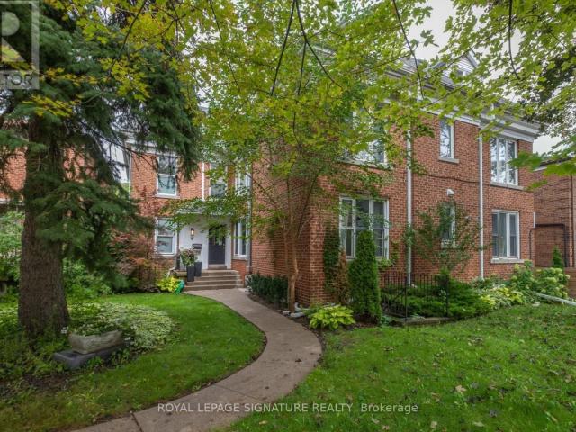 Apartment for rent in Toronto—St. Paul's, Toronto