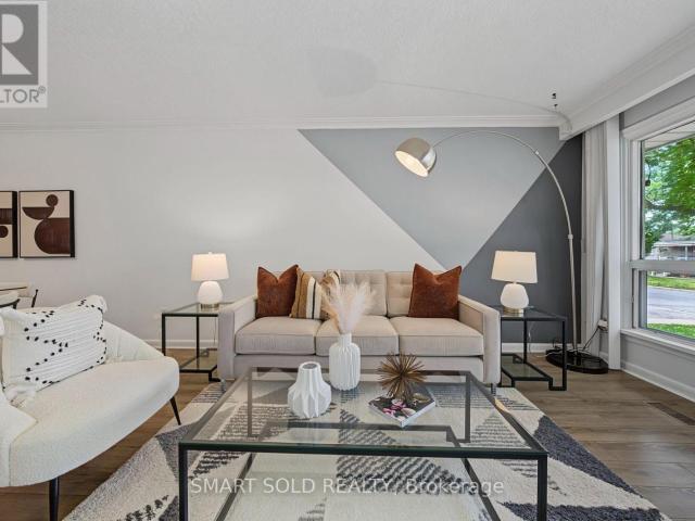 Apartment for rent in Woburn, Ontario