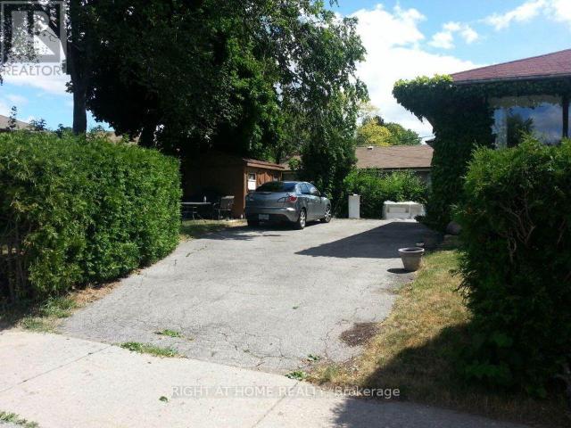 House for rent in Woburn, Ontario