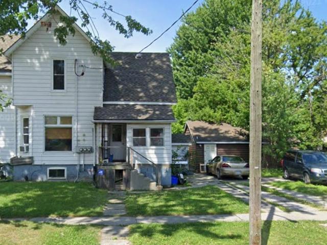 Apartment for rent in Brights Grove, Ontario