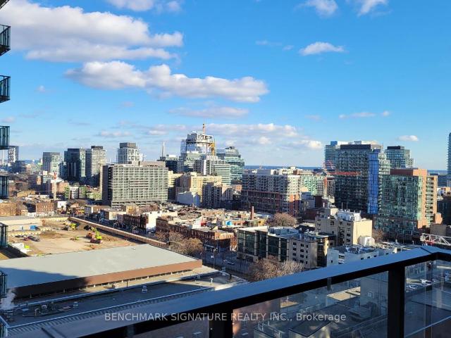 Apartment for rent in Toronto Centre, Toronto
