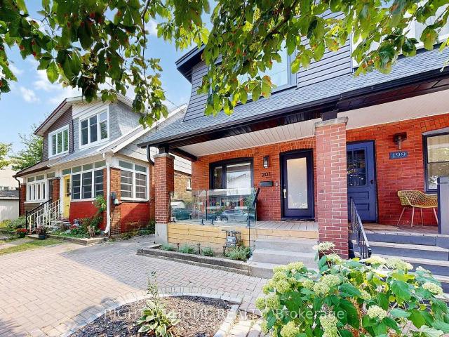 House for rent in Beaches—East York, Toronto