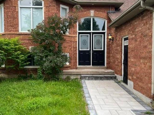 Apartment for rent in Durham, Ontario
