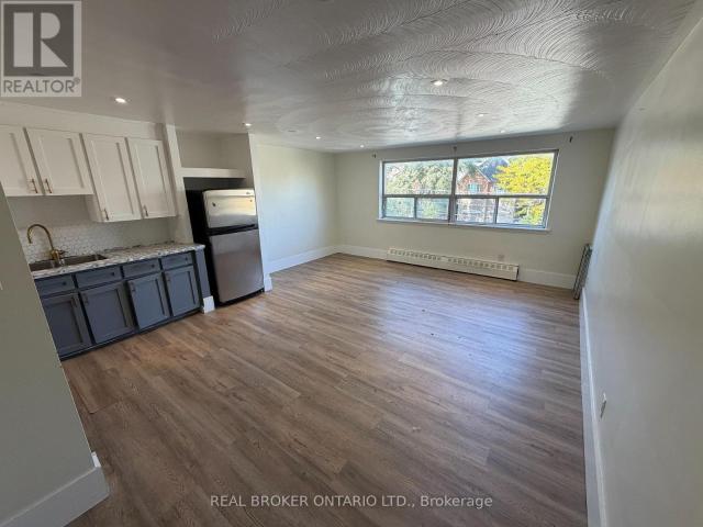 Apartment for rent in Richmond Hill, Golden Horseshoe