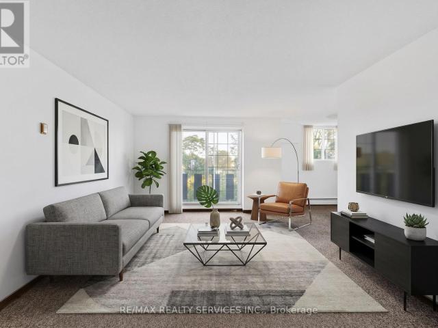 Apartment for rent in Oyster Bed Bridge, Queens County