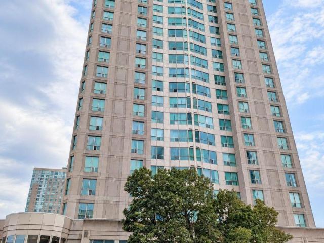 Apartment for rent in Scarborough—Guildwood, Toronto