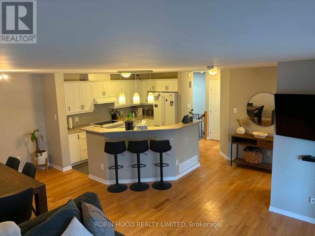 Apartment for rent in Mulhurst Bay, Ontario