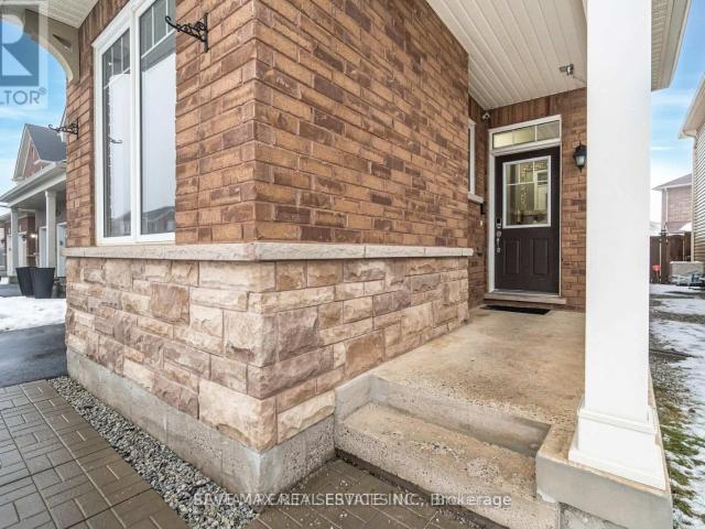 House for rent in Georgina, Ontario