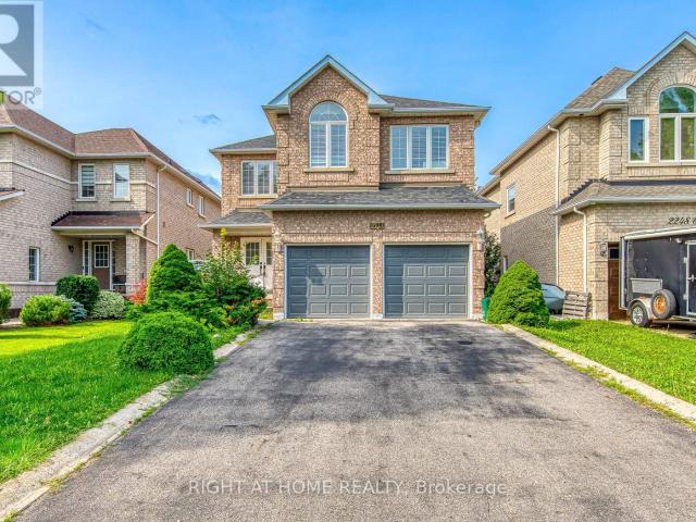 House for rent in Oakville, Ontario