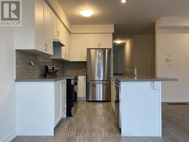 Apartment for rent in Innisfil, Central Ontario