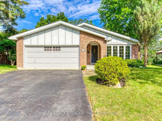 House for rent in Oakville, Ontario