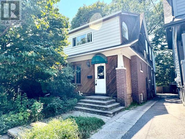 House for rent in Woburn, Ontario