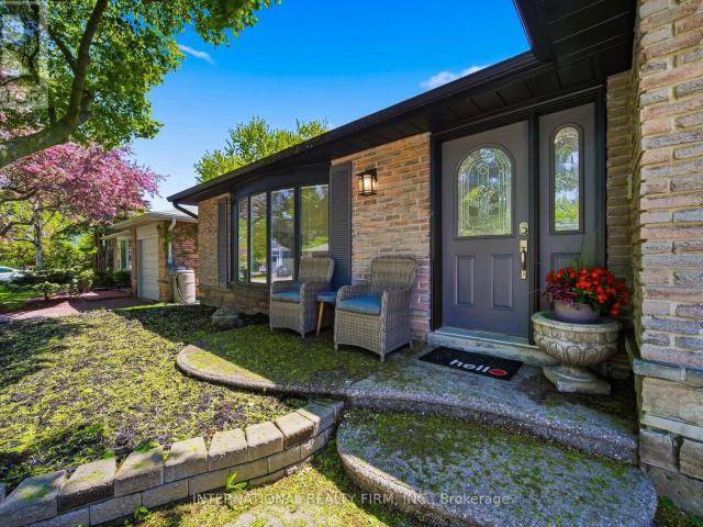 House for rent in Oakville, Golden Horseshoe
