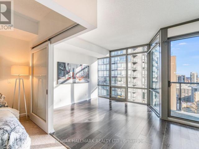 Apartment for rent in Toronto Centre, Toronto