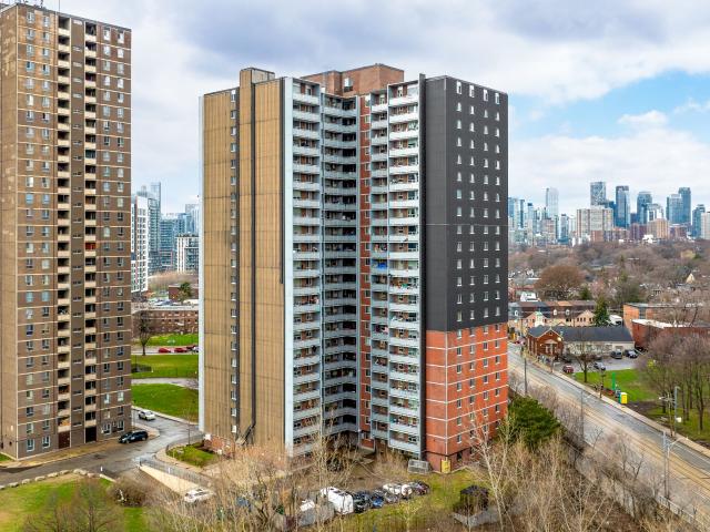Apartment for rent in Woburn, Ontario